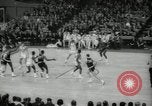 Image match de basket Portland Oregon USA, 1965, de la seconde 54 séquences d'archives historiques vidéo 65675029929