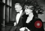 Standbild Premier von Madame X New York United States USA, 1966, aus Sekunde 29 historischem Filmmaterial Videoclip 65675029932