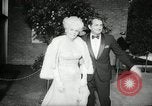 Standbild Premier von Madame X New York United States USA, 1966, aus Sekunde 37 historischem Filmmaterial Videoclip 65675029932