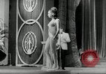 Standbild Miss Universe Miami Florida USA, 1967, aus Sekunde 16 historischem Filmmaterial Videoclip 65675029936