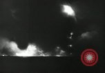 Standbild Vietcong Raketenangriff auf US-Airbase Da Nang Vietnam, 1967, aus Sekunde 23 historischem Filmmaterial Videoclip 65675029937