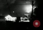 Standbild Vietcong Raketenangriff auf US-Airbase Da Nang Vietnam, 1967, aus Sekunde 24 historischem Filmmaterial Videoclip 65675029937