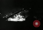 Standbild Vietcong Raketenangriff auf US-Airbase Da Nang Vietnam, 1967, aus Sekunde 51 historischem Filmmaterial Videoclip 65675029937