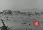 Standbild Vietcong Raketenangriff auf US-Airbase Da Nang Vietnam, 1967, aus Sekunde 53 historischem Filmmaterial Videoclip 65675029937