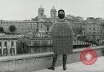 Standbild Heinz Riva's Winter Kollektion Rom Italien, 1967, aus Sekunde 10 historischem Filmmaterial Videoclip 65675029938