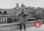 Standbild Heinz Riva's Winter Kollektion Rom Italien, 1967, aus Sekunde 12 historischem Filmmaterial Videoclip 65675029938