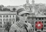 Standbild Heinz Riva's Winter Kollektion Rom Italien, 1967, aus Sekunde 13 historischem Filmmaterial Videoclip 65675029938