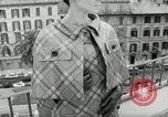 Standbild Heinz Riva's Winter Kollektion Rom Italien, 1967, aus Sekunde 15 historischem Filmmaterial Videoclip 65675029938