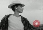 Standbild Heinz Riva's Winter Kollektion Rom Italien, 1967, aus Sekunde 28 historischem Filmmaterial Videoclip 65675029938