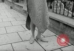 Standbild Heinz Riva's Winter Kollektion Rom Italien, 1967, aus Sekunde 43 historischem Filmmaterial Videoclip 65675029938