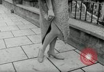 Standbild Heinz Riva's Winter Kollektion Rom Italien, 1967, aus Sekunde 44 historischem Filmmaterial Videoclip 65675029938