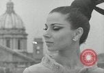 Standbild Heinz Riva's Winter Kollektion Rom Italien, 1967, aus Sekunde 54 historischem Filmmaterial Videoclip 65675029938