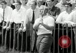 Standbild Roberto De Vicenz gewinnt British Open Golf Tournament Hoylake England, 1967, aus Sekunde 8 historischem Filmmaterial Videoclip 65675029939