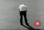 Standbild Roberto De Vicenz gewinnt British Open Golf Tournament Hoylake England, 1967, aus Sekunde 49 historischem Filmmaterial Videoclip 65675029939