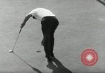 Standbild Roberto De Vicenz gewinnt British Open Golf Tournament Hoylake England, 1967, aus Sekunde 60 historischem Filmmaterial Videoclip 65675029939
