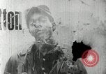 Standbild Huey Newton P Oakland California USA, 1968, aus Sekunde 4 historischem Filmmaterial Videoclip 65675029940