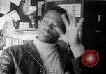 Standbild Bobby Seale Oakland California USA, 1968, aus Sekunde 17 historischem Filmmaterial Videoclip 65675029941