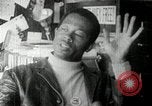 Standbild Bobby Seale Oakland California USA, 1968, aus Sekunde 18 historischem Filmmaterial Videoclip 65675029941