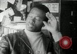 Standbild Bobby Seale Oakland California USA, 1968, aus Sekunde 19 historischem Filmmaterial Videoclip 65675029941