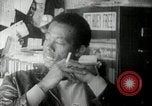 Standbild Bobby Seale Oakland California USA, 1968, aus Sekunde 36 historischem Filmmaterial Videoclip 65675029941