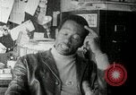 Standbild Bobby Seale Oakland California USA, 1968, aus Sekunde 53 historischem Filmmaterial Videoclip 65675029941