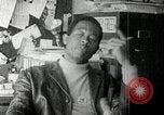 Standbild Bobby Seale Oakland California USA, 1968, aus Sekunde 56 historischem Filmmaterial Videoclip 65675029941