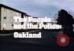Standbild Oakland Kalifornien Polizei Oakland California USA, 1974, aus Sekunde 22 historischem Filmmaterial Videoclip 65675029948