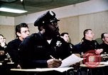 Standbild Polizei ruft neue Community Service politik Oakland California USA, 1974, aus Sekunde 15 historischem Filmmaterial Videoclip 65675029950