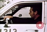 Standbild Polizei ruft neue Community Service politik Oakland California USA, 1974, aus Sekunde 52 historischem Filmmaterial Videoclip 65675029950