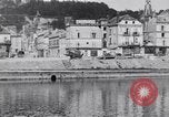 Immagine di prima guerra mondiale ha distrutto il ponte sul fiume Chateau-Thierry Francia, 1918, secondo 10 filmato di repertorio 65675029962