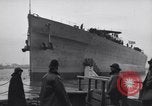 Standbild HMS Suffolk Portsmouth England, 1926, aus Sekunde 48 historischem Filmmaterial Videoclip 65675029968