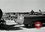 Immagine di Shippment benzina United States USA, 1941, secondo 15 filmato di repertorio 65675029978