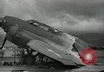 Standbild zerstörte Flugzeuge nach Angriff Pearl Harbor Hawaii USA, 1941, aus Sekunde 45 historischem Filmmaterial Videoclip 65675029980