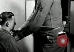 Standbild Fingerprint Detection United States USA, 1942, aus Sekunde 27 historischem Filmmaterial Videoclip 65675029982