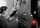 Standbild Fingerprint Detection United States USA, 1942, aus Sekunde 28 historischem Filmmaterial Videoclip 65675029982