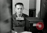 Standbild Fingerprint Detection United States USA, 1942, aus Sekunde 37 historischem Filmmaterial Videoclip 65675029982