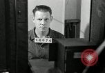 Standbild Fingerprint Detection United States USA, 1942, aus Sekunde 47 historischem Filmmaterial Videoclip 65675029982