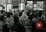Standbild Fingerprint Detection United States USA, 1942, aus Sekunde 51 historischem Filmmaterial Videoclip 65675029982