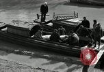 Immagine di Equipaggio ferito Cina, 1937, secondo 49 filmato di repertorio 65675029991