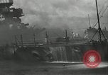 Standbild Angriff auf Pearl Harbor Pearl Harbor Hawaii USA, 1941, aus Sekunde 28 historischem Filmmaterial Videoclip 65675029992