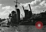 Standbild Angriff auf Pearl Harbor Pearl Harbor Hawaii USA, 1941, aus Sekunde 37 historischem Filmmaterial Videoclip 65675029992