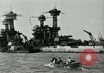 Image Réparations effectuées après l'attaque de Pearl Harbour Pearl Harbor Hawaii USA, 1941, de la seconde 9 séquences d'archives historiques vidéo 65675029994