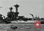 Image Réparations effectuées après l'attaque de Pearl Harbour Pearl Harbor Hawaii USA, 1941, de la seconde 12 séquences d'archives historiques vidéo 65675029994