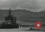 Image Réparations effectuées après l'attaque de Pearl Harbour Pearl Harbor Hawaii USA, 1941, de la seconde 23 séquences d'archives historiques vidéo 65675029994