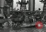 Image Réparations effectuées après l'attaque de Pearl Harbour Pearl Harbor Hawaii USA, 1941, de la seconde 38 séquences d'archives historiques vidéo 65675029994
