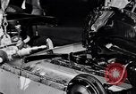 Immagine di Assemblare le parti di ricambio delle automobili Michigan United States USA, 1938, secondo 30 filmato di repertorio 65675029998