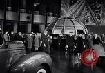 Image Centre d'accueil des visiteurs de Ford Rotunda Dearborn Michigan USA, 1938, de la seconde 28 séquences d'archives historiques vidéo 65675030000