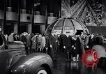 Image Centre d'accueil des visiteurs de Ford Rotunda Dearborn Michigan USA, 1938, de la seconde 30 séquences d'archives historiques vidéo 65675030000