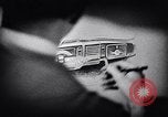 Image conceptions de voitures Ford Dearborn Michigan USA, 1938, de la seconde 38 séquences d'archives historiques vidéo 65675030002