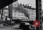 Image déchets de papier Dearborn Michigan USA, 1938, de la seconde 12 séquences d'archives historiques vidéo 65675030011